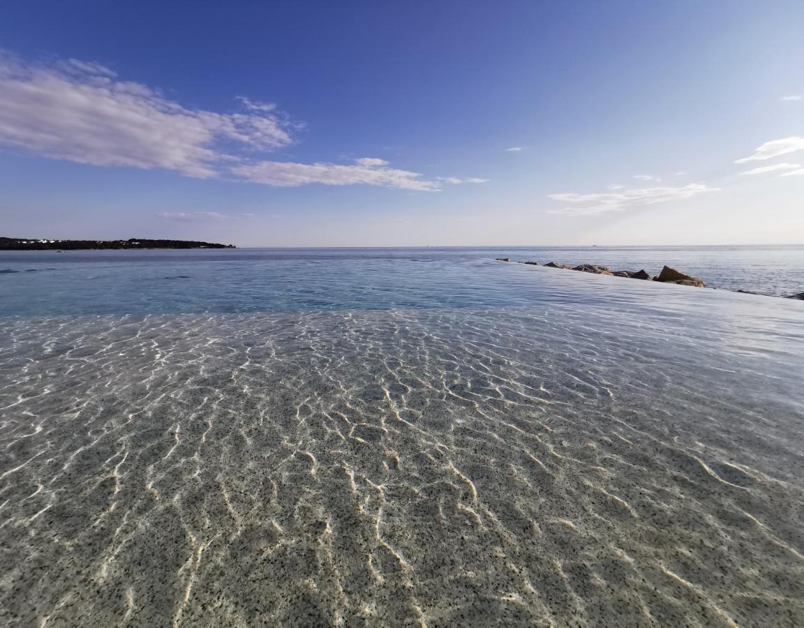 Lora Deluxe Superior 5 Star Apartment, Your Piece Of Heaven By The Sea & Park With Sea & Park View Novigrad Istria Dış mekan fotoğraf