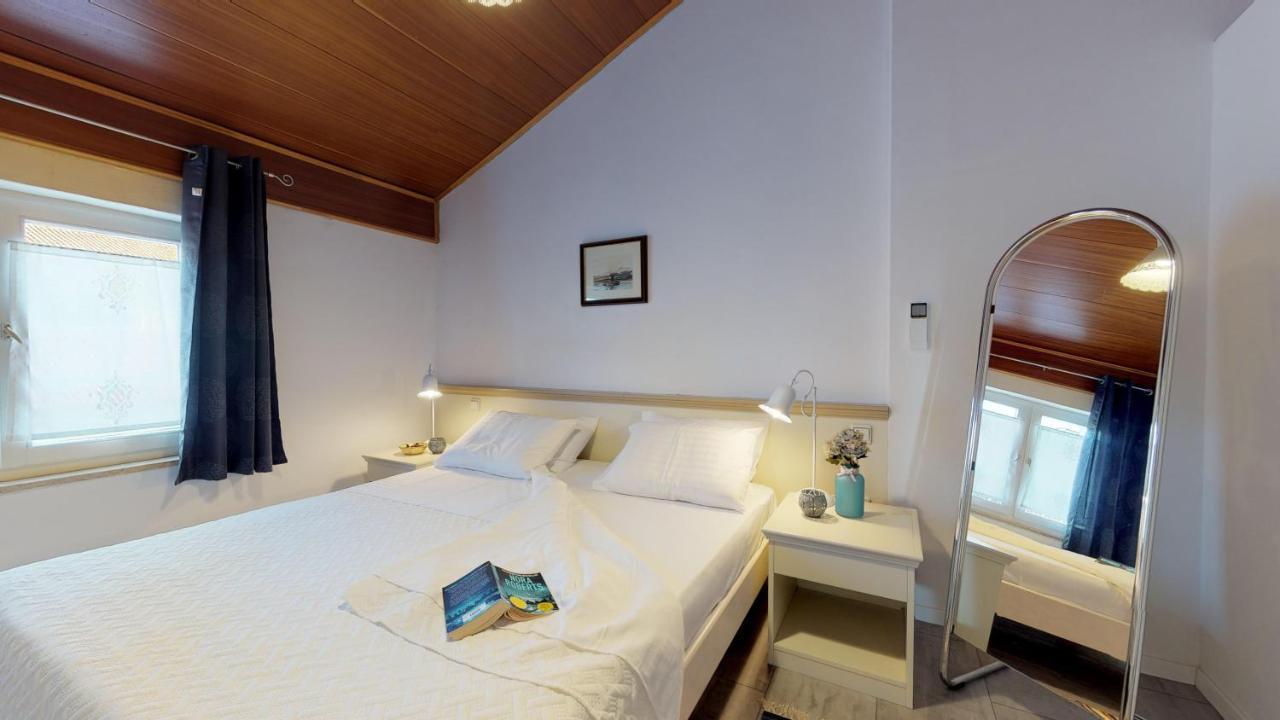 Lora Deluxe Superior 5 Star Apartment, Your Piece Of Heaven By The Sea & Park With Sea & Park View Novigrad Istria Dış mekan fotoğraf