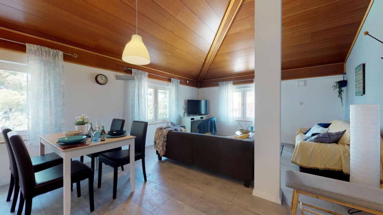 Lora Deluxe Superior 5 Star Apartment, Your Piece Of Heaven By The Sea & Park With Sea & Park View Novigrad Istria Dış mekan fotoğraf
